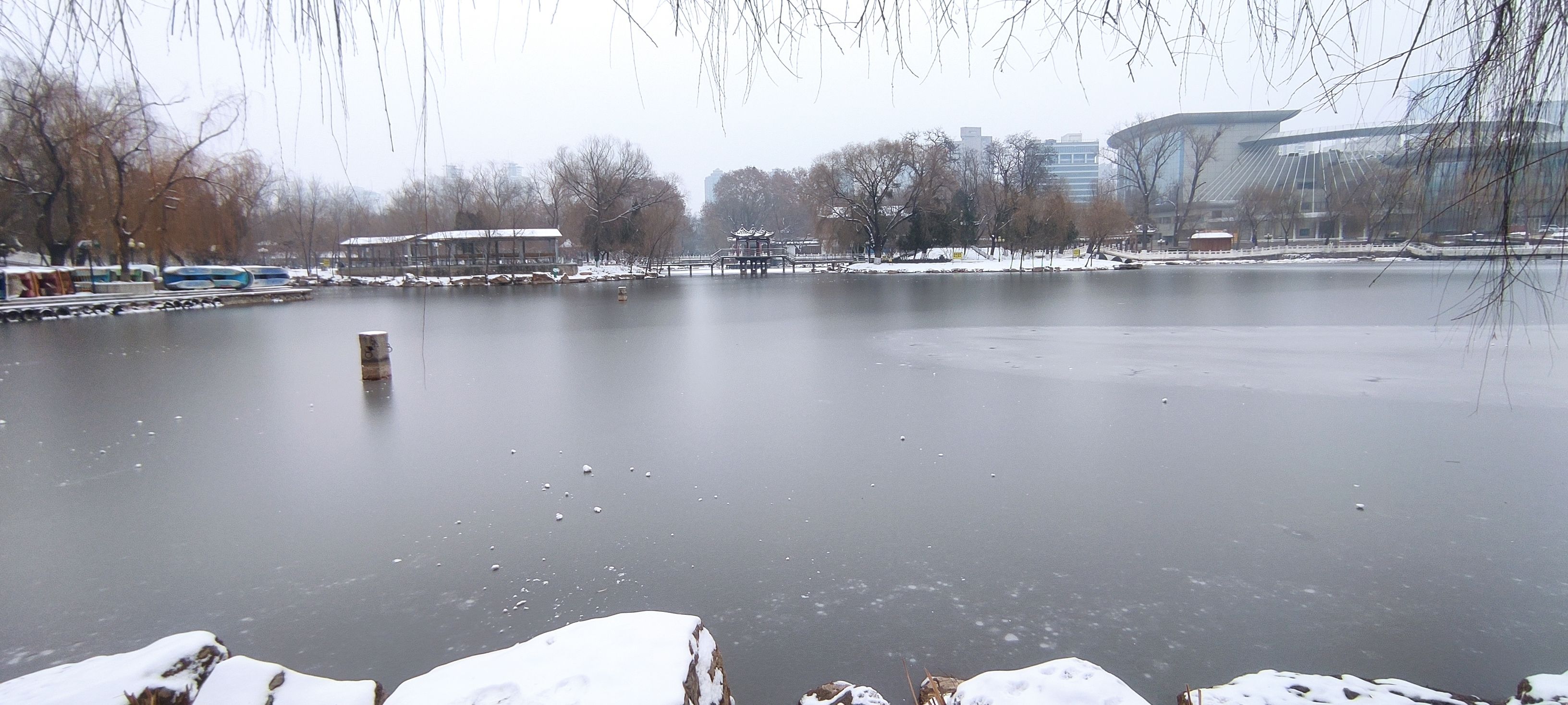 湖心亭看雪